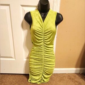 Elegant Green Ruched Sleeveless Dress